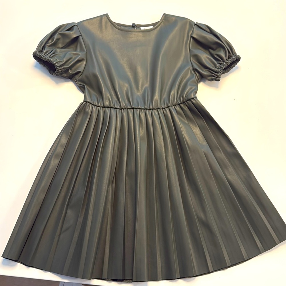 Zara girl’s faux leather dress in grey size 6